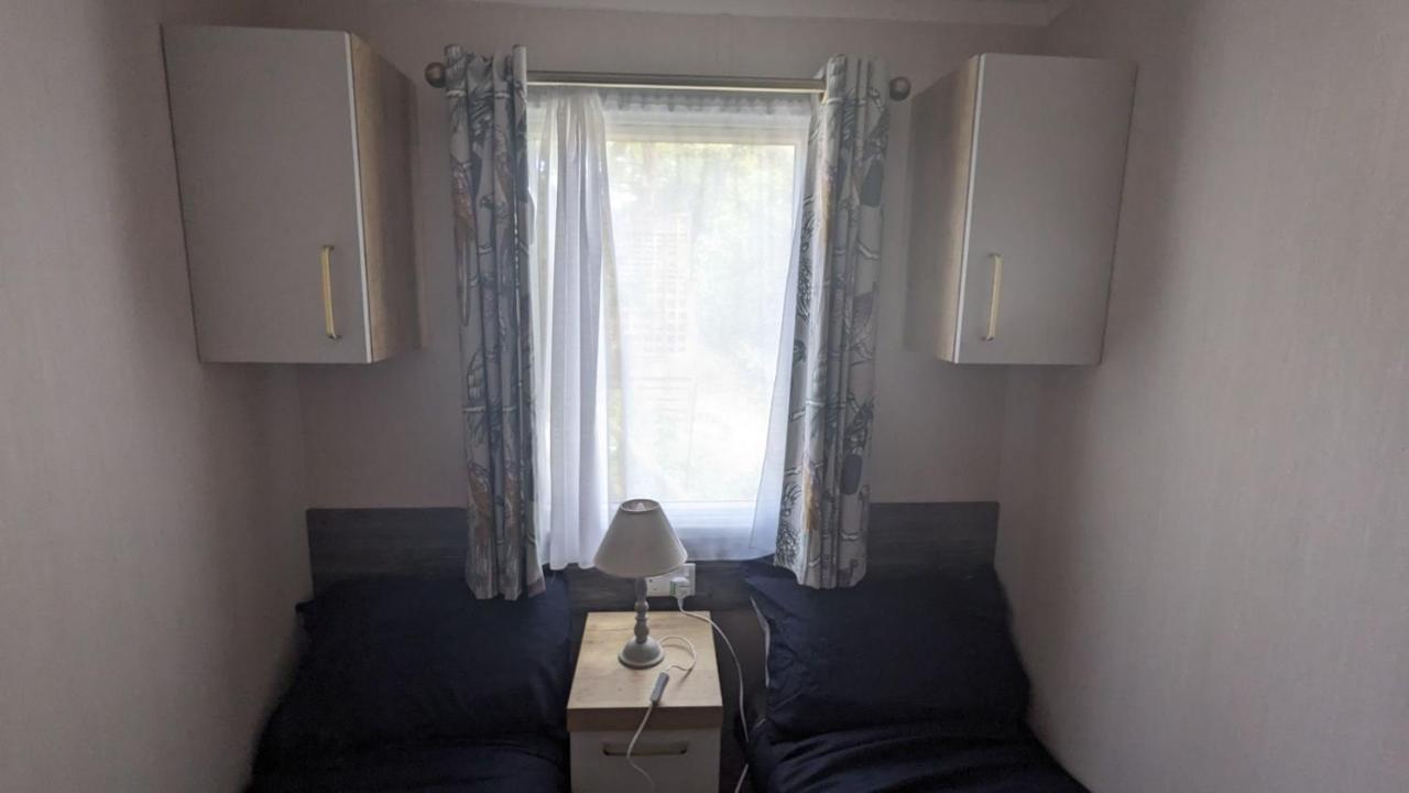 Luxury Caravan Porthmadog Bagian luar foto