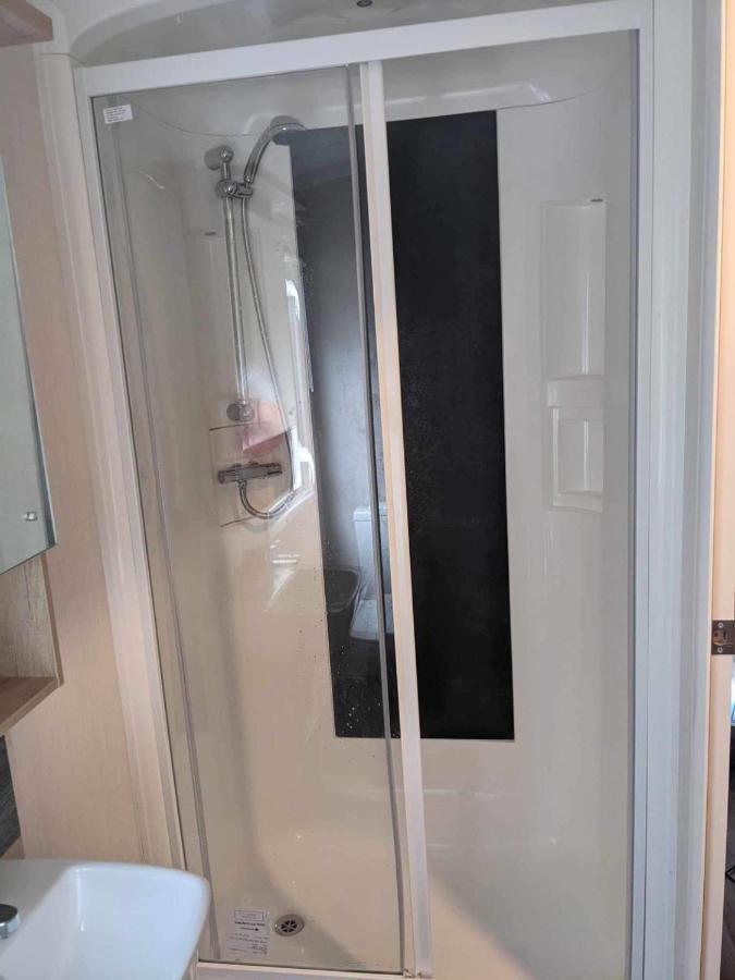 Luxury Caravan Porthmadog Bagian luar foto
